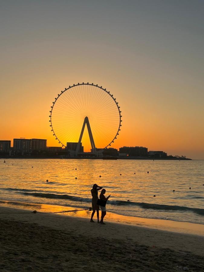 Lunar Hostel - Jbr Dubai Exterior photo